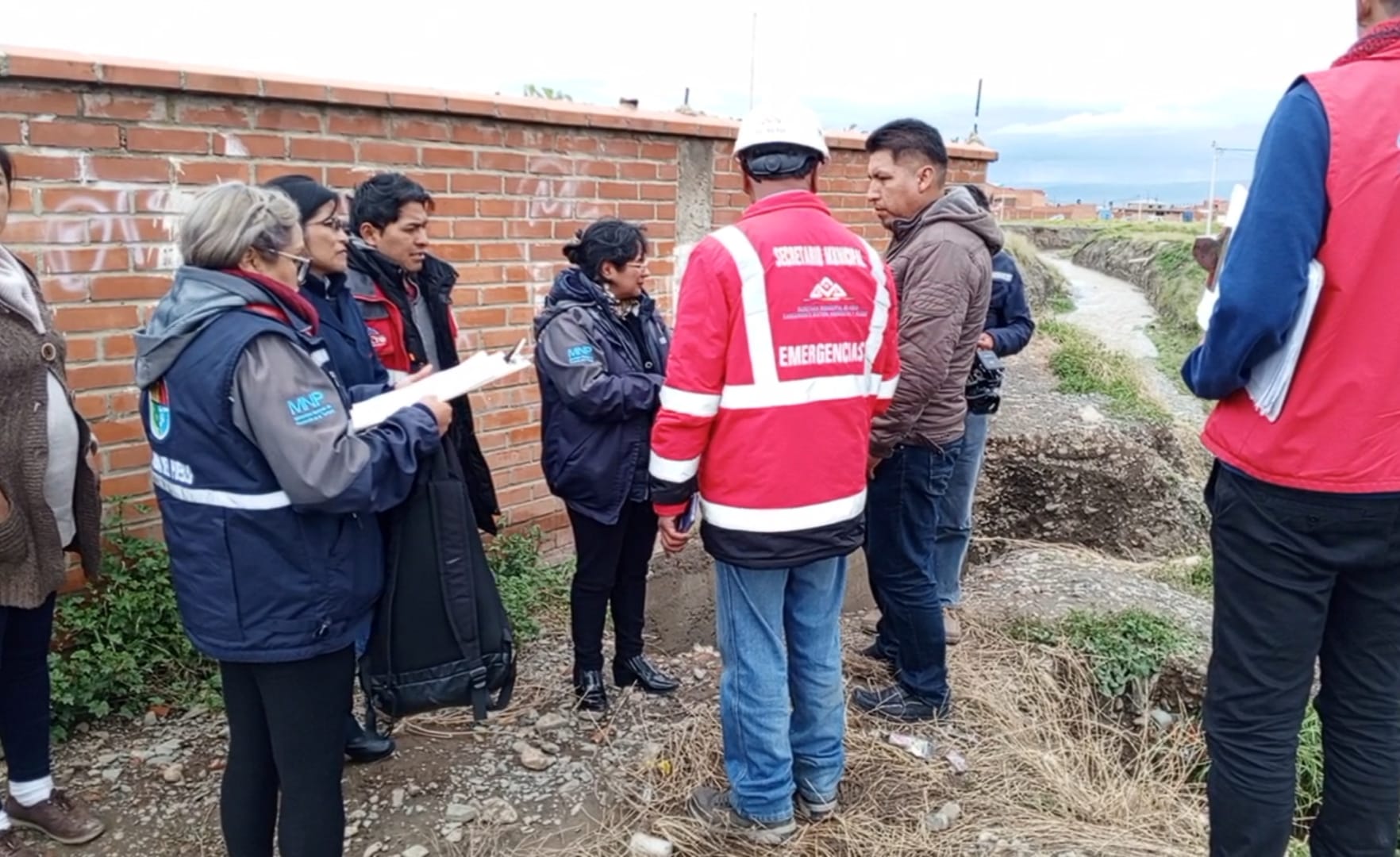 INTERVENCIÓN DEFENSORIAL LOGRA QUE LA ALCALDÍA DE EL ALTO EJECUTE TRABAJOS DE CONTENCIÓN Y DE URGENCIA EN LA UNIDAD EDUCATIVA FRANZ TAMAYO