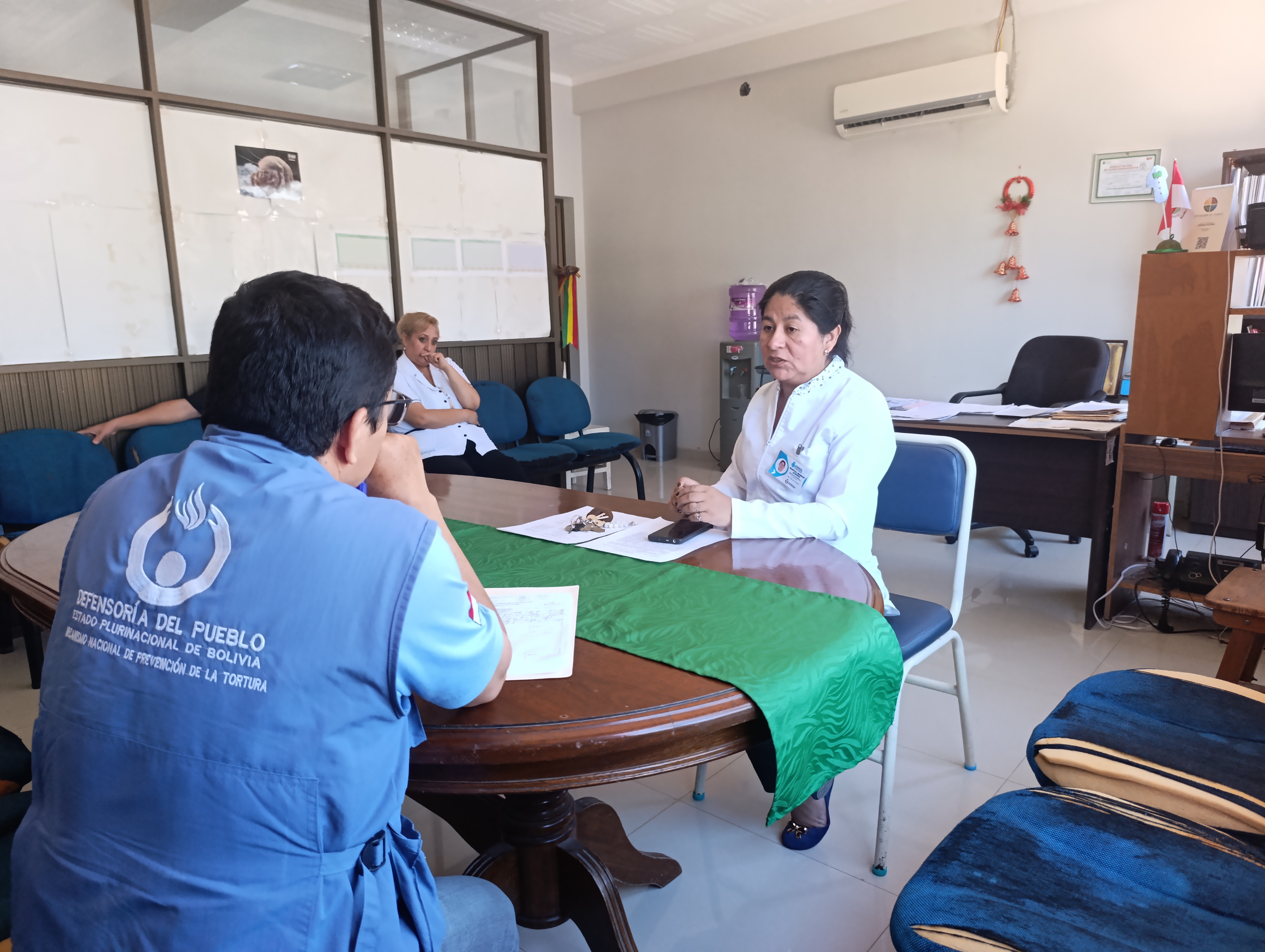 LA DEFENSORÍA DEL PUEBLO ACTIVA MECANISMOS DE PROTECCIÓN ANTE DENUNCIA DE PRESUNTA NEGLIGENCIA MÉDICA EN EL HOSPITAL RUBÉN ZELAYA DE YACUIBA