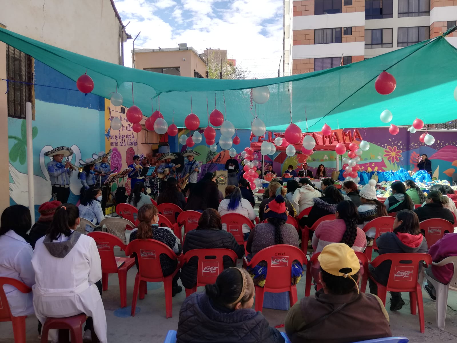 En el Día de la Madre, 60 mujeres privadas de libertad son agasajadas en el centro penitenciario de Miraflores