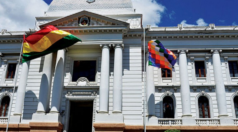 DEFENSORÍA DEL PUEBLO PIDE MODIFICAR CIRCULAR QUE DEJA EN INDEFENSIÓN A VÍCTIMAS DE FEMINICIDIO, INFANTICIDIO Y VIOLACIÓN DE NIÑAS, NIÑOS Y ADOLESCENTES.