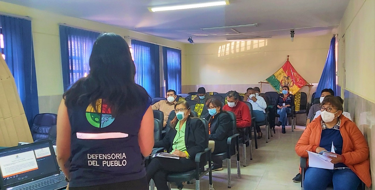 DEFENSORÍA DEL PUEBLO SOCIALIZA INFORME DEFENSORIAL SOBRE LA INTERRUPCIÓN LEGAL DEL EMBARAZO EN COCHABAMBA